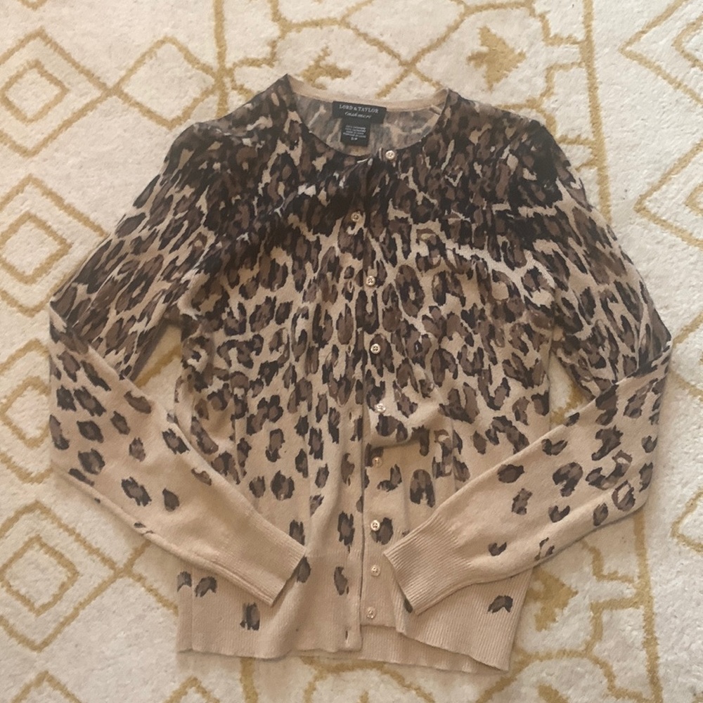 Cashmere leopard cardigan